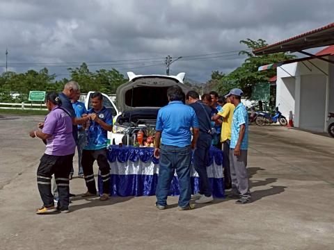 พิธีบวงสรวงรถกู้ชีพคันใหม่