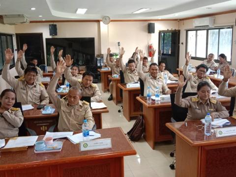 การประชุมสภาองค์การบริหารส่วนตำบลร่อนทอง สมัยวิสามัญ สมัยที่ 2 ครั้งที่ 1 ประจำปี พ.ศ. 2568