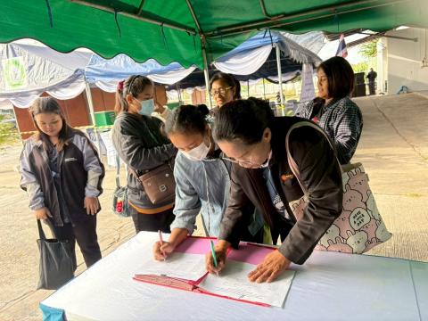 โครงการฝึกอบรมคณะกรรมการประจำหน่วยเลือกตั้ง เจ้าหน้าที่รักษาความปลอดภัยที่เลือกตั้ง และเจ้าหน้าที่ที่เกี่ยวข้องกับการเลือกตั้งสมาชิกสภาองค์การบริหารส่วนตำบลและนายกองค์การบริหารส่วนตำบลร่อนทอง