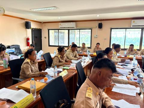 ประชุมสภาองค์การบริหารส่วนตำบลร่อนทอง สมัยสามัญ สมัยที่ ๓ ครั้งที่๑ ประจำปี พ.ศ.๒๕๖๙ ณ ห้องประชุม องค์การบริหารส่วนตำบลร่อนทอง อำเภอสตึก จังหวัดบุรีรัมย์
