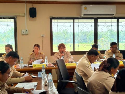 ประชุมสภาองค์การบริหารส่วนตำบลร่อนทอง สมัยสามัญ สมัยที่ ๓ ครั้งที่๑ ประจำปี พ.ศ.๒๕๖๙ ณ ห้องประชุม องค์การบริหารส่วนตำบลร่อนทอง อำเภอสตึก จังหวัดบุรีรัมย์