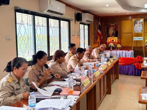 ประชุมสภาองค์การบริหารส่วนตำบลร่อนทอง สมัยสามัญ สมัยที่ ๓ ครั้งที่๑ ประจำปี พ.ศ.๒๕๖๙ ณ ห้องประชุม องค์การบริหารส่วนตำบลร่อนทอง อำเภอสตึก จังหวัดบุรีรัมย์