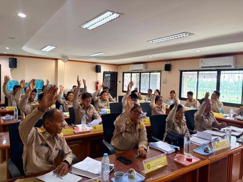 ประชุมสภาองค์การบริหารส่วนตำบลร่อนทอง สมัยสามัญ สมัยที่ ๓ ครั้งที่๑ ประจำปี พ.ศ.๒๕๖๙ ณ ห้องประชุม องค์การบริหารส่วนตำบลร่อนทอง อำเภอสตึก จังหวัดบุรีรัมย์