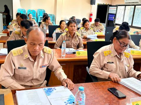 ประชุมสภาองค์การบริหารส่วนตำบลร่อนทอง สมัยสามัญ สมัยที่ ๓ ครั้งที่๑ ประจำปี พ.ศ.๒๕๖๙ ณ ห้องประชุม องค์การบริหารส่วนตำบลร่อนทอง อำเภอสตึก จังหวัดบุรีรัมย์